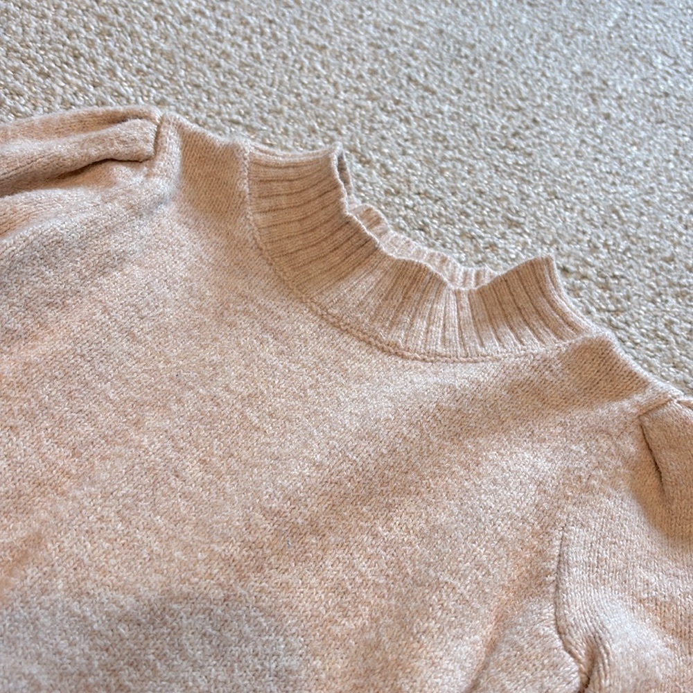 GAP Kids Beige Sweater with Puff Sleeves - Picture 2 of 4